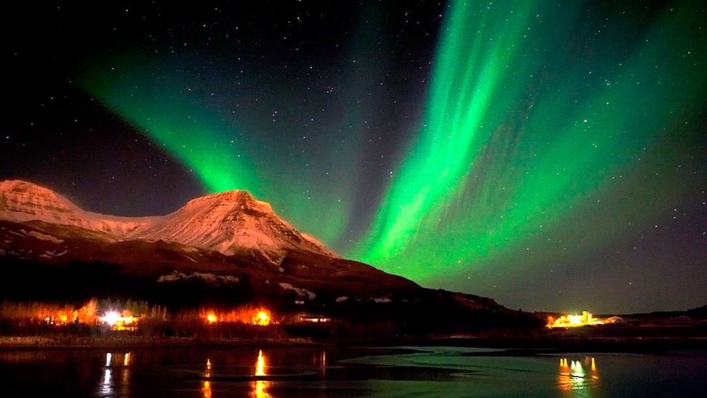 Iceland Northern Lights