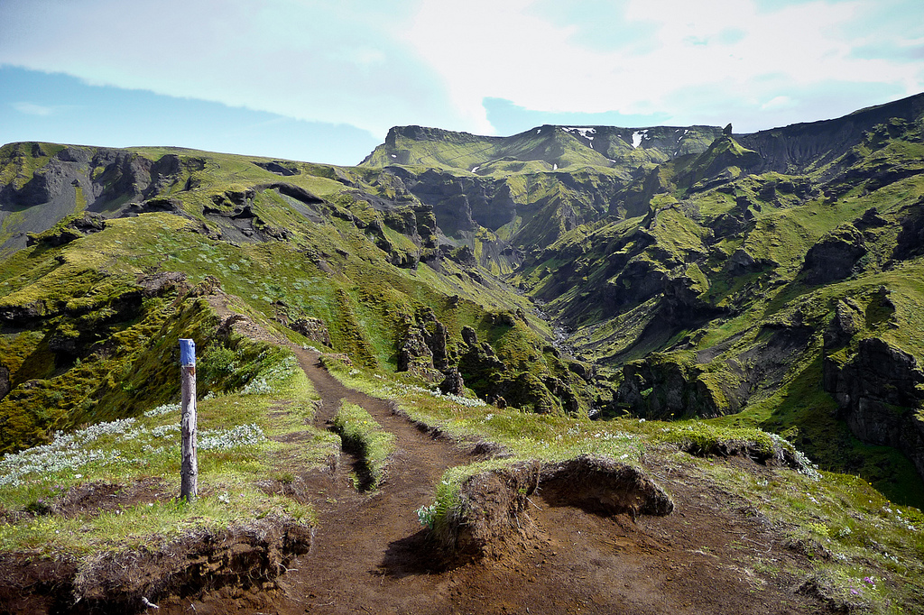 hike from Thorsmörk to Skogar